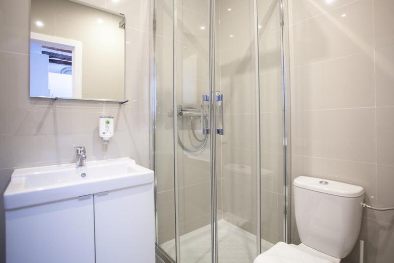Apartment In Malasana Madrid Bilik gambar