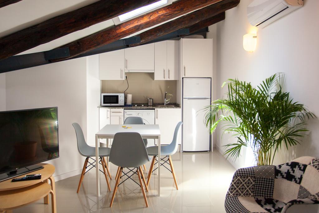Apartment In Malasana Madrid Luaran gambar